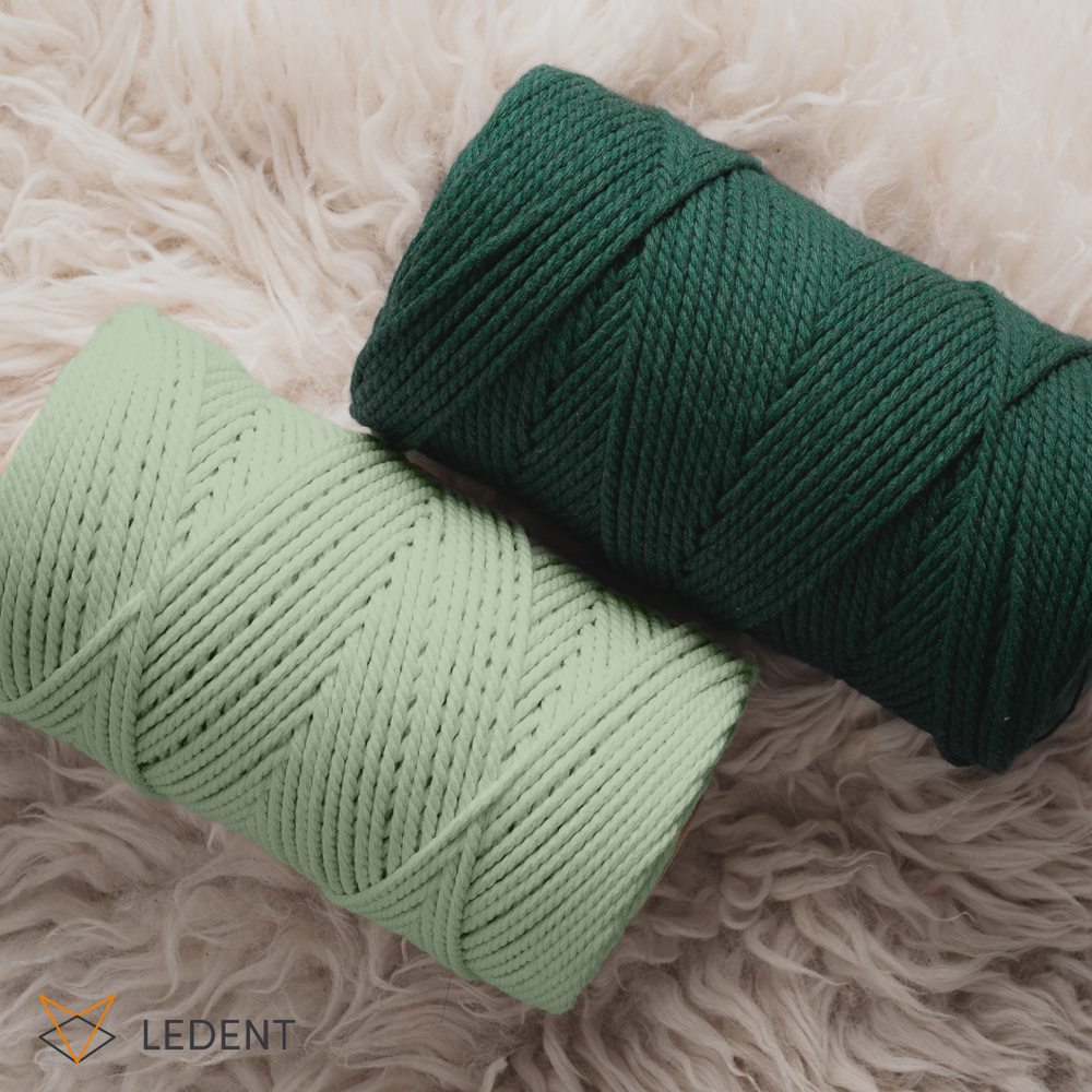 Corde macramé 3mm – eucalyptus et vert foncé – 2x120m – coton recyclé double retors