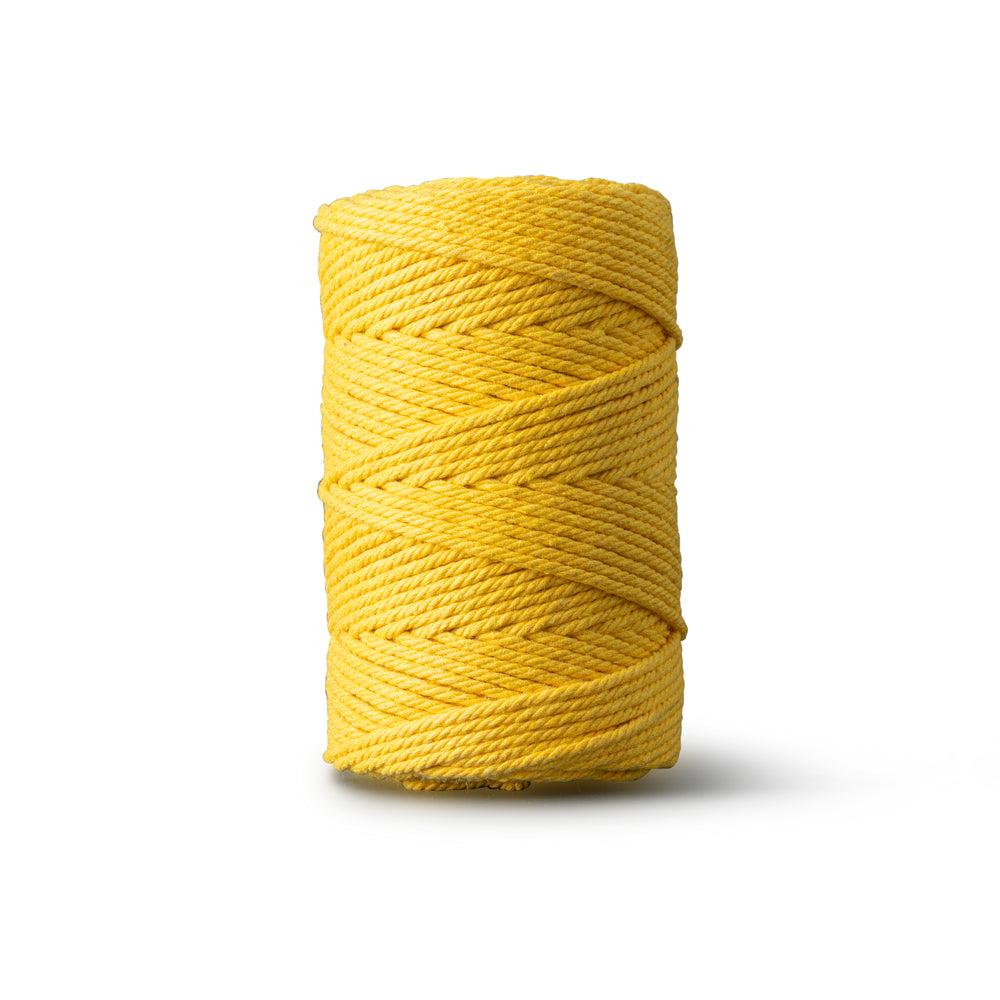 Corde macramé 2 mm – jaune ocre – 70 m – coton recyclé double retors